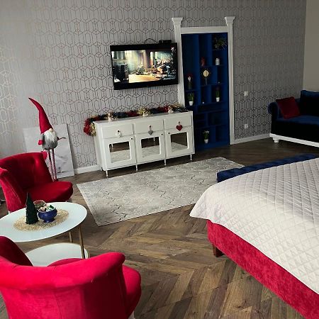 Delux Apartment In Lviv Eksteriør billede